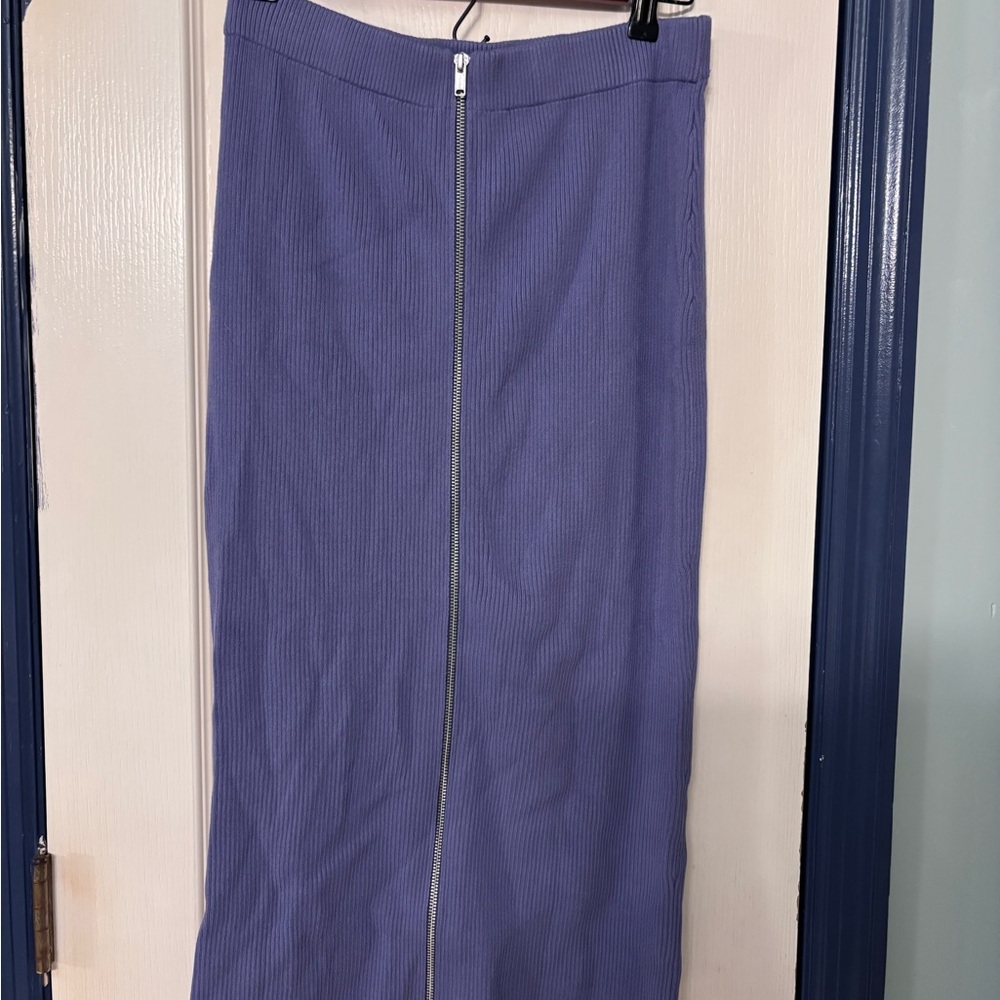 Ribbed Purple Pencil Skirt with Center Front Zipper